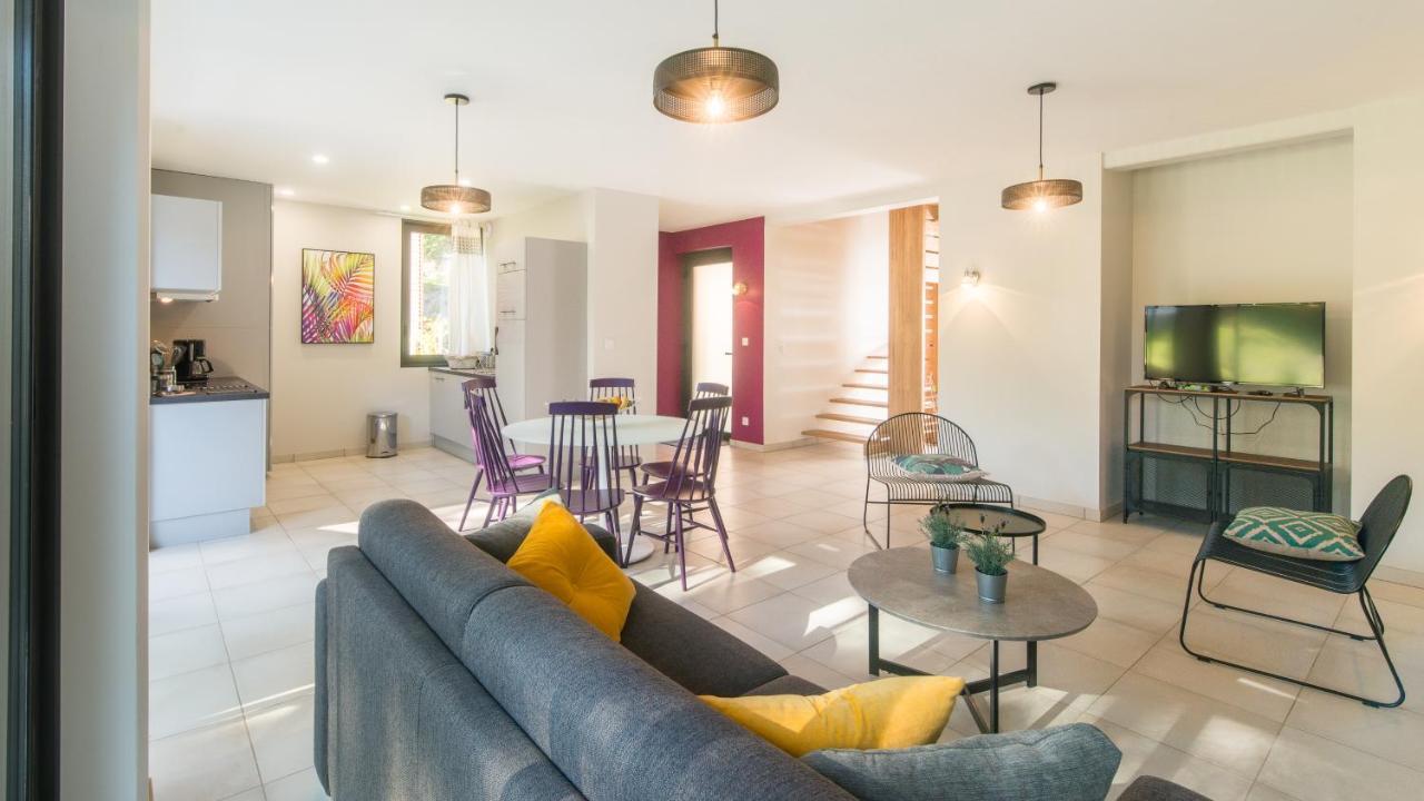 Plein Sud Avec Jacuzzi Privatif Et Parking Prive Appartement Sarlat-la-Canéda Buitenkant foto