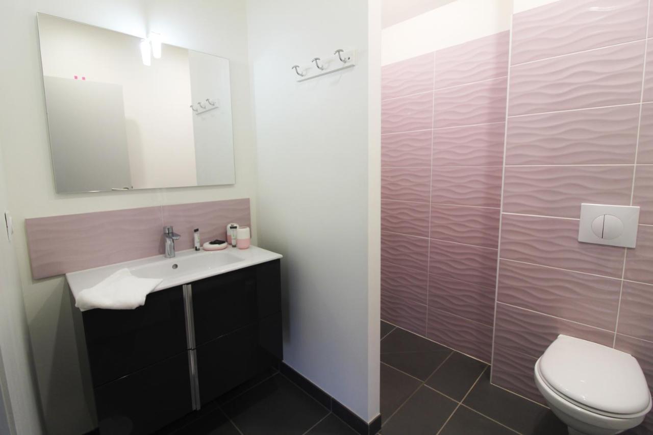Plein Sud Avec Jacuzzi Privatif Et Parking Prive Appartement Sarlat-la-Canéda Buitenkant foto